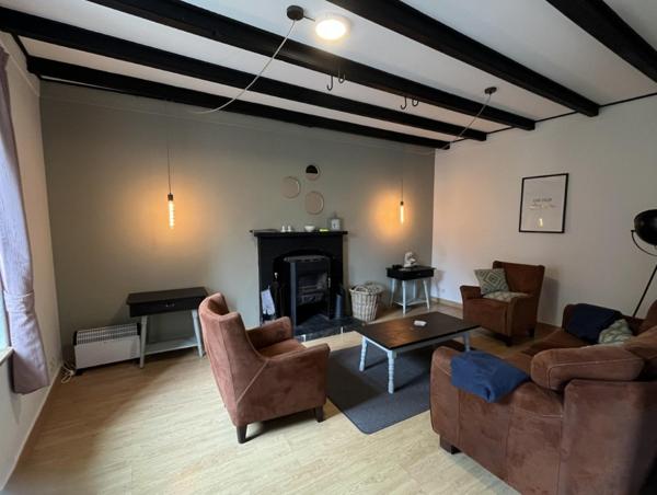 Rare sur le marché! Ensemble de 9 maisons meublées!