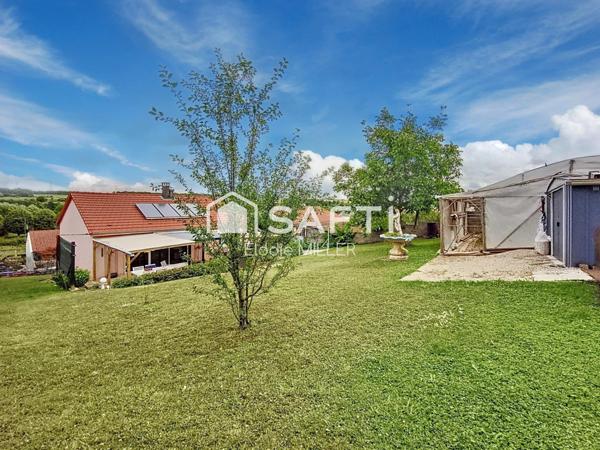 Maison avec potentiel et possibilité de 3 chambres