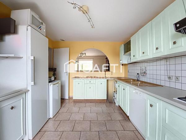 Maison avec potentiel et possibilité de 3 chambres