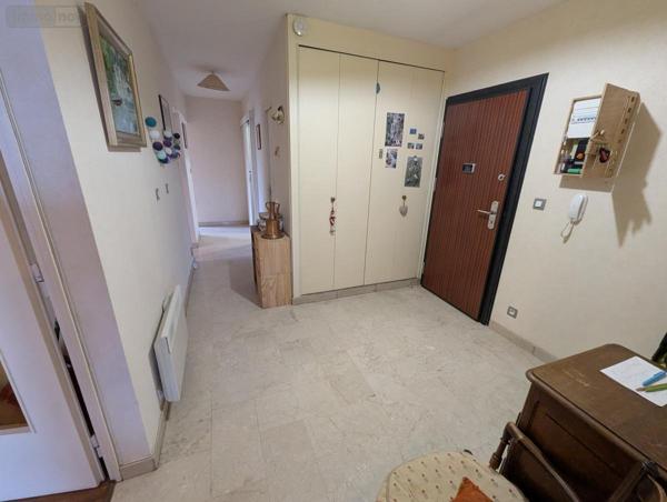 Appartement à vendre à Chambéry en Savoie (73000), ref : 73006-271