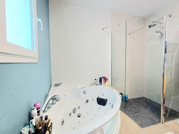 St Cyprien,Maison 124 m² F5 avec piscine et garage