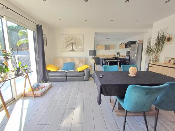 St Cyprien,Maison 124 m² F5 avec piscine et garage