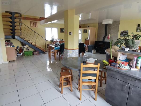 Maison à vendre à Gévezé en Ille-et-Vilaine (35850), ref : 048-V1160L