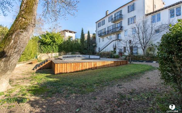 Maison à vendre    9 pièces •  Mont-de-Marsan