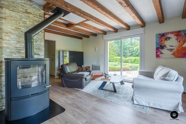 Charmante maison à VENDRE - 6 pièces à Briollay - Grand terrain et calme assuré !