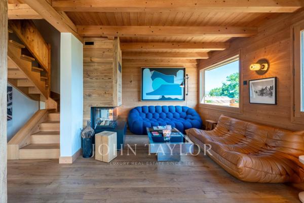 Chalet à Combloux – Vue Panoramique sur le Mont-Blanc