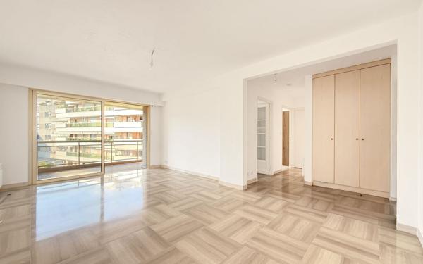 Appartement à vendre    2 pièces • 53,15 m2 Vence