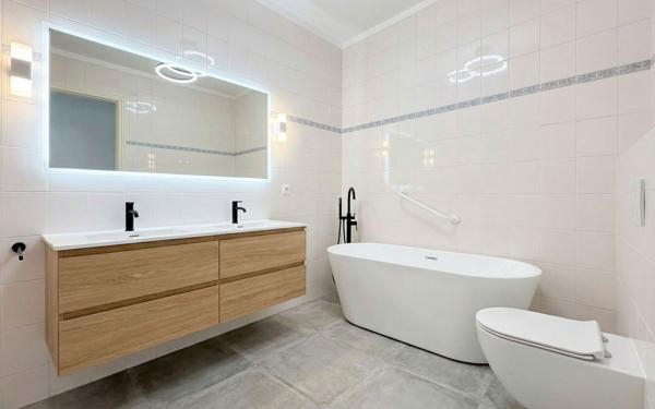 Appartement à vendre    2 pièces • 53,15 m2 Vence