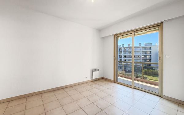Appartement à vendre    2 pièces • 53,15 m2 Vence