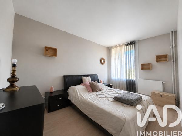 Appartement à vendre 4 pièces 81,11 m² Chilly-Mazarin