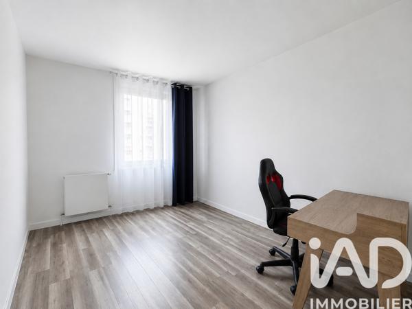 Appartement à vendre 4 pièces 81,11 m² Chilly-Mazarin
