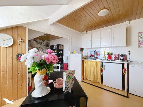 Appartement 98 000 € Pau 2 p 32,6 m² DPE E