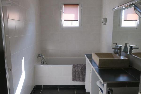 Maison à vendre à Saint-Doulchard dans le Cher (18230), ref : 18005-1676