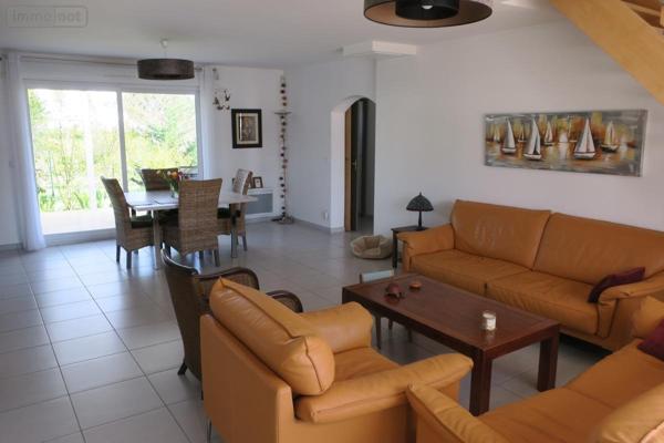 Maison à vendre à Saint-Doulchard dans le Cher (18230), ref : 18005-1676