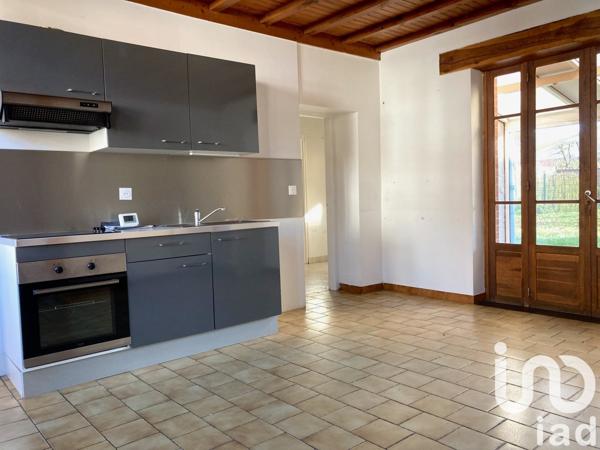 Maison 5 pièces de 170 m² à Willems (59780)