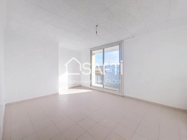 Marignane : T3 dernier étage, calme et tout à pied