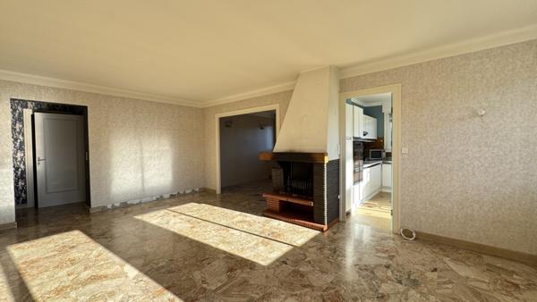 Saint-Just-Saint-Rambert (42170) Exclusivité Appartement de type F5 de 103m2 avec terrasse et espace vert, garage