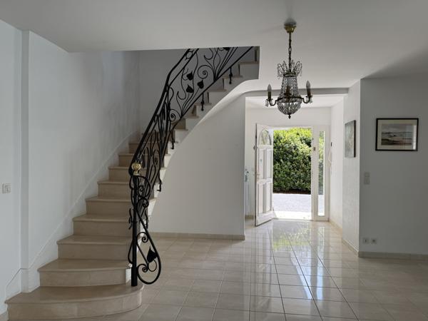 Maison 9 pièces - 194 m² Bien prestige