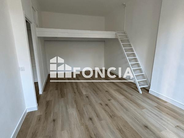 Location Studio 31.93 m² - 4 RUE MARX DORMOY Marseille 04 13004