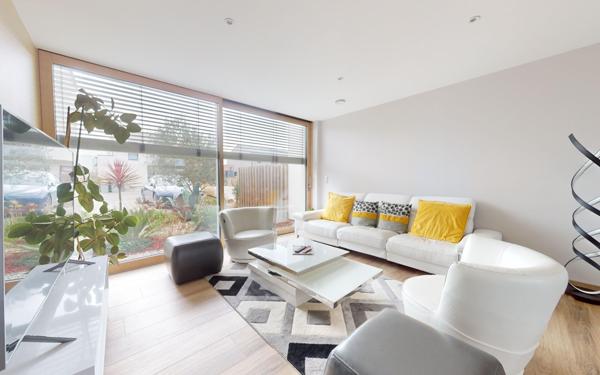 Maison à vendre    4 pièces •  Carquefou