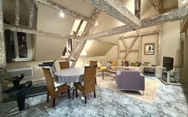 Appartement à vendre    3 pièces • 60 m2 Saint-Quentin