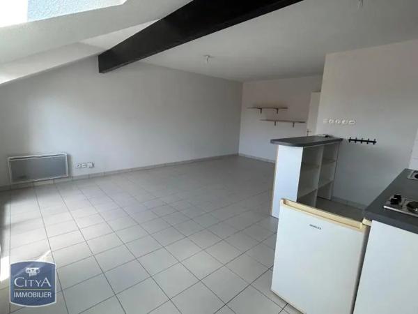 Appartement à louer 2 pièces 46.59m² Coulounieix-Chamiers (24660)