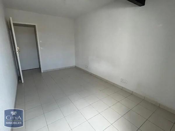 Appartement à louer 2 pièces 46.59m² Coulounieix-Chamiers (24660)