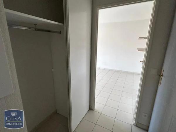 Appartement à louer 2 pièces 46.59m² Coulounieix-Chamiers (24660)