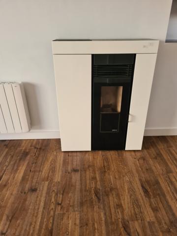 Plédran (22960) maison de ville, rénovée en totalité, proche commerces à pied