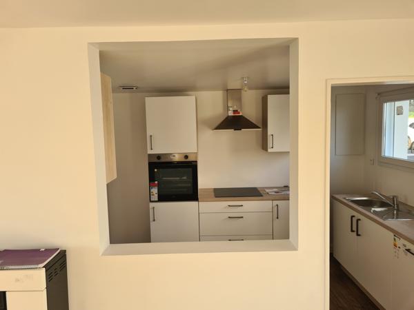 Plédran (22960) maison de ville, rénovée en totalité, proche commerces à pied