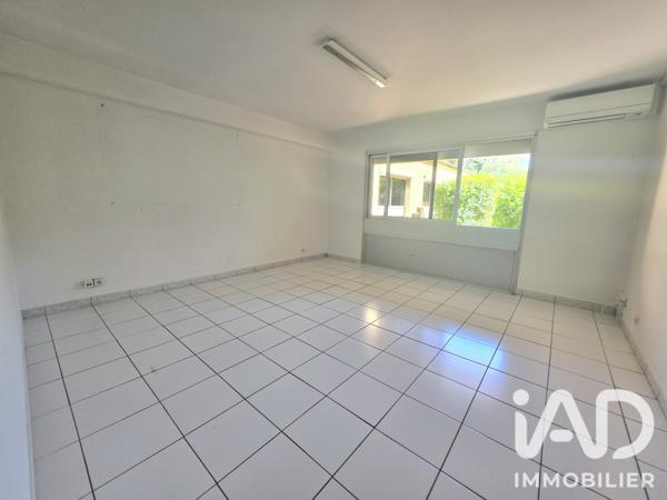 Murs commerciaux  à vendre 139 m² Fréjus