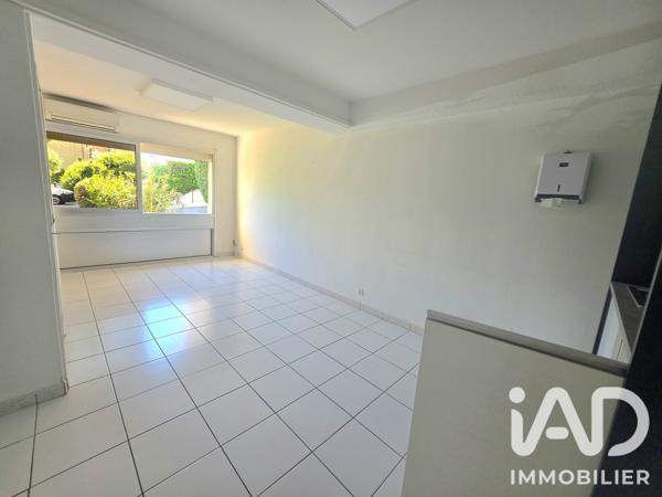 Murs commerciaux  à vendre 139 m² Fréjus