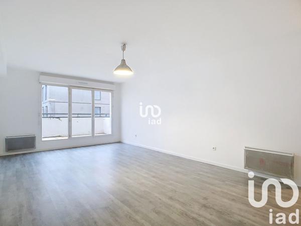 Appartement 3 pièces de 73 m² à Saint-Denis (93210)