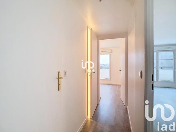 Appartement 3 pièces de 73 m² à Saint-Denis (93210)