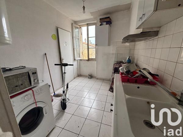 Immeuble à vendre 460 m² Pauillac