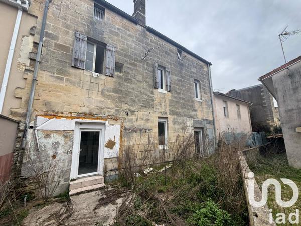 Immeuble à vendre 460 m² Pauillac