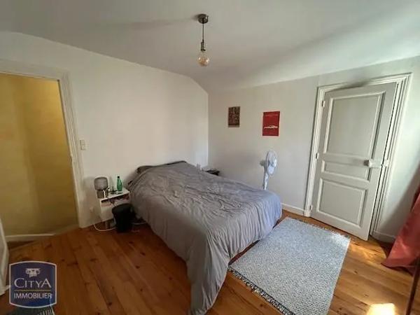 Appartement à louer 2 pièces 58.06m² Chamalières (63400)
