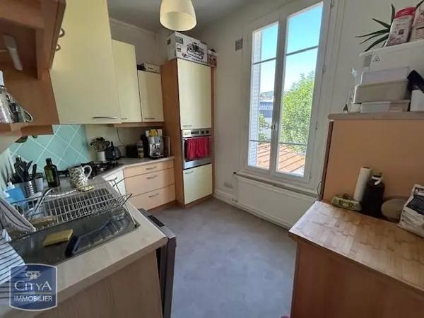 Appartement à louer 2 pièces 58.06m² Chamalières (63400)