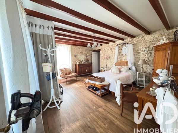 Maison à vendre 6 pièces 229 m² Montjean