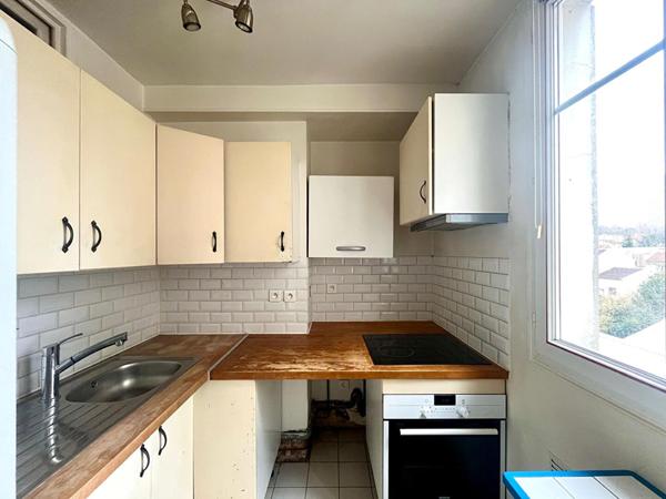 Montreuil - M° Croix de chavaux