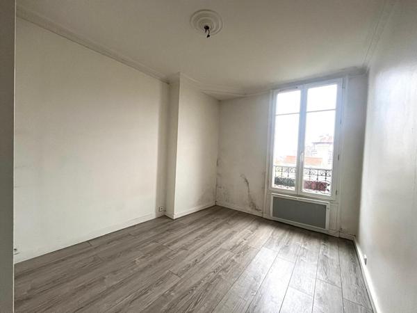 Montreuil - M° Croix de chavaux