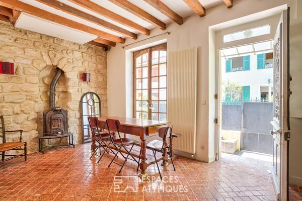 Maison de caractère au sein de la cite Jouffroy Renault