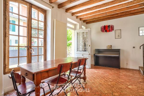 Maison de caractère au sein de la cite Jouffroy Renault