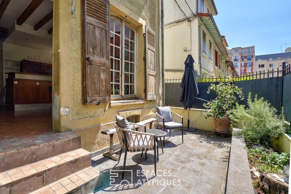Maison de caractère au sein de la cite Jouffroy Renault