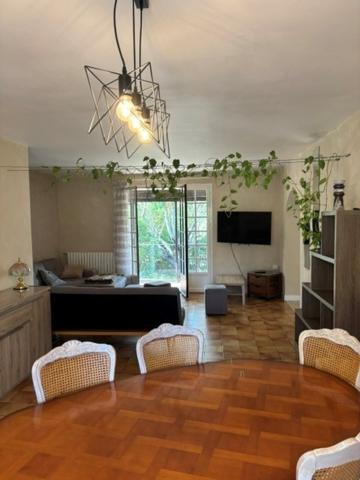 Villa 4 pièce(s) 3 chambre(s) 102 m²
