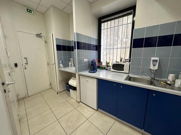 Location Fonds de commerce 7 pièces 194 m2 à Lodève