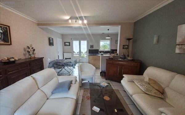 Maison individuelle à vendre à Carhaix-Plouguer dans le Finistère (29270), ref : 29066-1091015