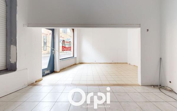 Immeuble à vendre    12 pièces •  Villerupt