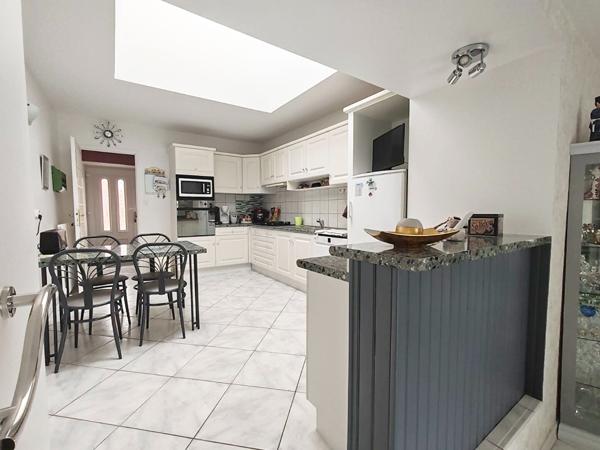 Maison Basse Goulaine d'environ 126 m2 - L'Agence Locale