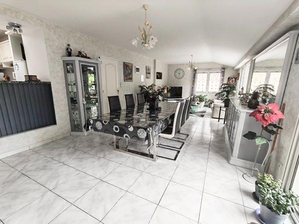 Maison Basse Goulaine d'environ 126 m2 - L'Agence Locale